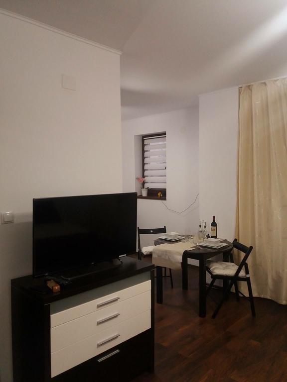 Sophia Studio Yaş Dış mekan fotoğraf
